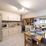 Holiday home Stathi's