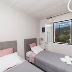 Stathi's Holiday home *